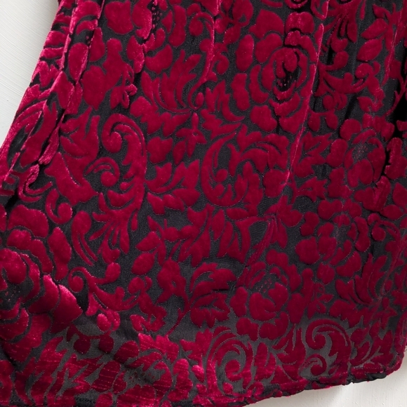 Cato Burnout Red Velvet Blouse Floral - Picture 6 of 6
